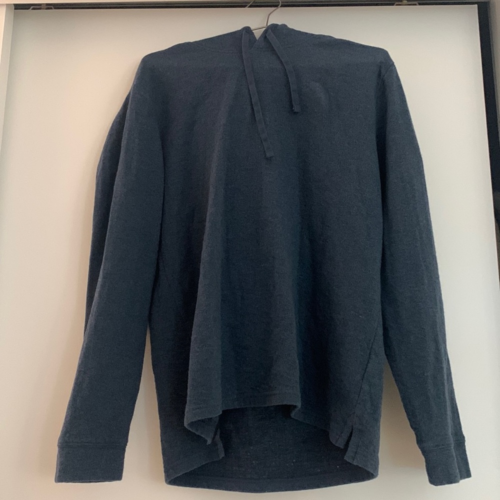 Lightly worn Vince men’s blue hooded sweatshirt